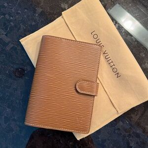 Louis Vuitton small ring agenda cover